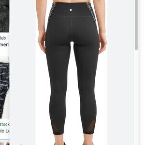 AVIA | WOMEN'S BILATERAL ZIPPER POCKETS - TAPPERED | BLACK | M (8-10)